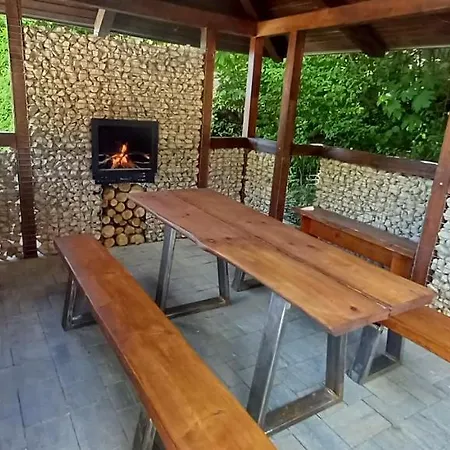 Lägenhet Ride Pub *