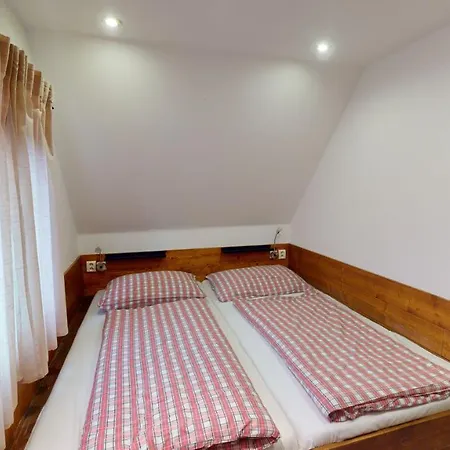 Lägenhet Ride Pub Drienica