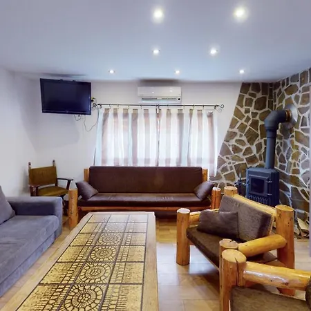 Ride Pub Apartment
