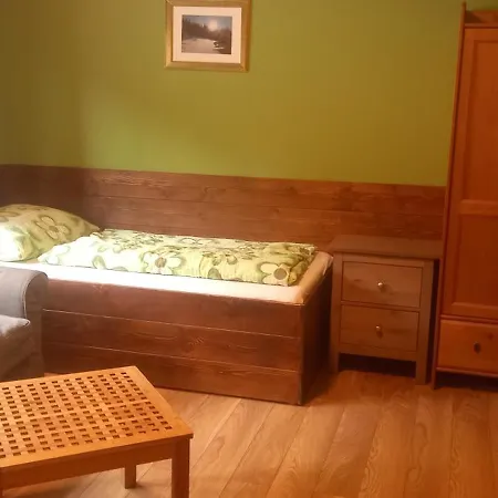 Ride Pub Apartament Drienica